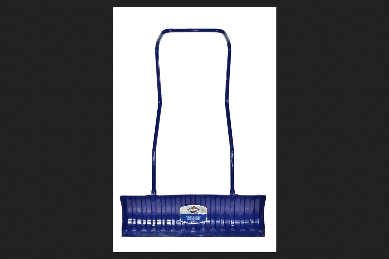 Amazon.com : Garant Yukon Plastic 36 in. W Snow Pusher : Snow